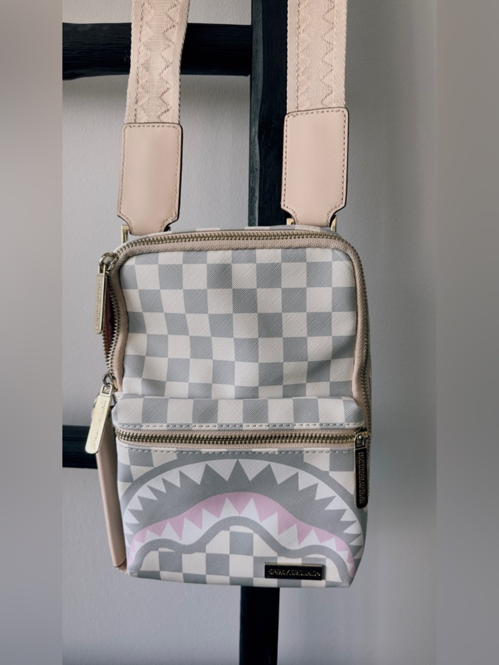 Sprayground limited edition Beige & Gray Check Shark-Print crossbody bag